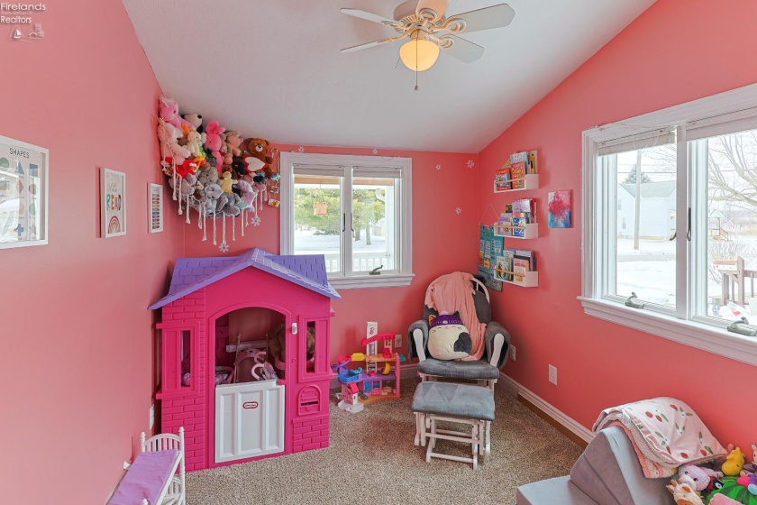 206 Wood Street, Bellevue, 44811, 3 Bedrooms Bedrooms, ,2 BathroomsBathrooms,Residential,For Sale,Wood,20260269