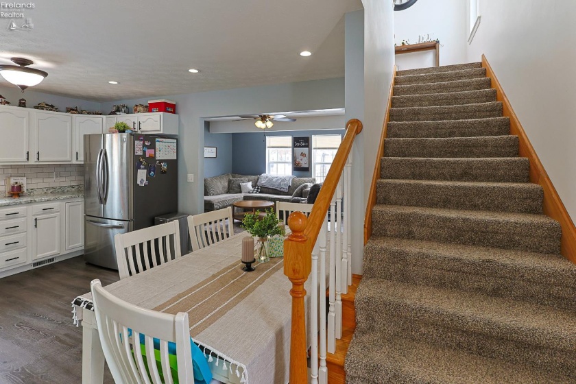 206 Wood Street, Bellevue, 44811, 3 Bedrooms Bedrooms, ,2 BathroomsBathrooms,Residential,For Sale,Wood,20260269