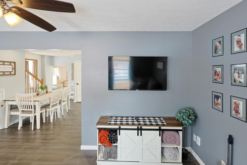 206 Wood Street, Bellevue, 44811, 3 Bedrooms Bedrooms, ,2 BathroomsBathrooms,Residential,For Sale,Wood,20260269