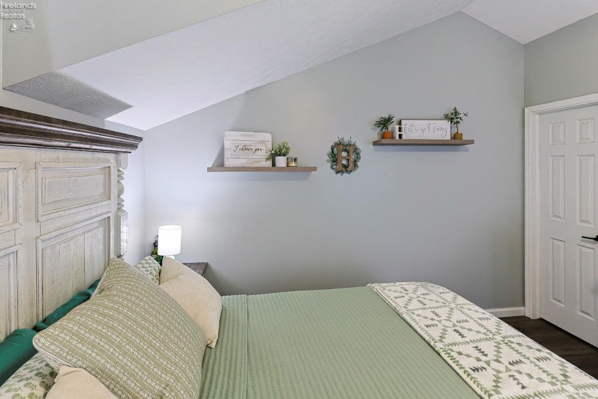 206 Wood Street, Bellevue, 44811, 3 Bedrooms Bedrooms, ,2 BathroomsBathrooms,Residential,For Sale,Wood,20260269