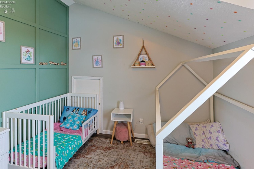 206 Wood Street, Bellevue, 44811, 3 Bedrooms Bedrooms, ,2 BathroomsBathrooms,Residential,For Sale,Wood,20260269