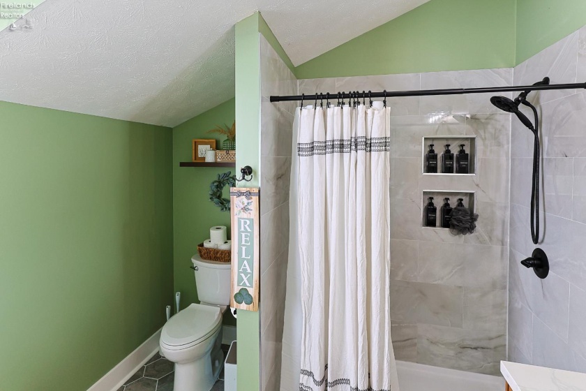 206 Wood Street, Bellevue, 44811, 3 Bedrooms Bedrooms, ,2 BathroomsBathrooms,Residential,For Sale,Wood,20260269