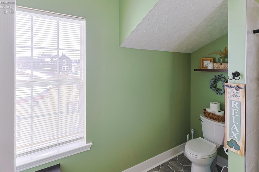 206 Wood Street, Bellevue, 44811, 3 Bedrooms Bedrooms, ,2 BathroomsBathrooms,Residential,For Sale,Wood,20260269