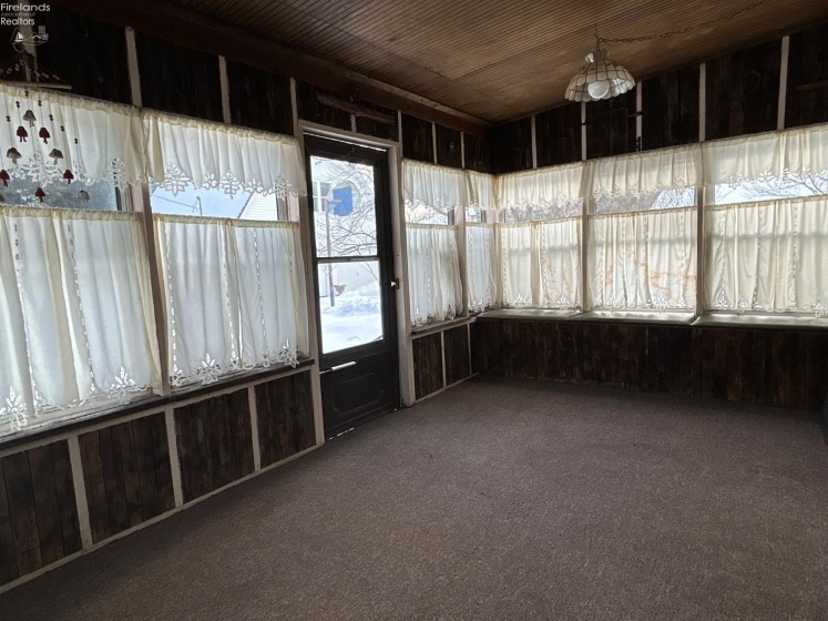 102 Center, Milan, 44846, 4 Bedrooms Bedrooms, ,2 BathroomsBathrooms,Residential,For Sale,Center,20260364