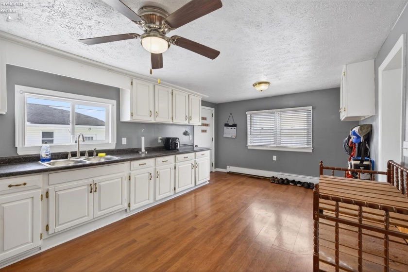 432 High Street, Bellevue, 44811, 3 Bedrooms Bedrooms, ,2 BathroomsBathrooms,Residential,For Sale,High,20260351