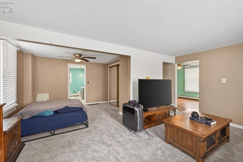 432 High Street, Bellevue, 44811, 3 Bedrooms Bedrooms, ,2 BathroomsBathrooms,Residential,For Sale,High,20260351