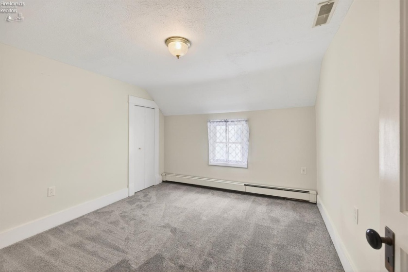 432 High Street, Bellevue, 44811, 3 Bedrooms Bedrooms, ,2 BathroomsBathrooms,Residential,For Sale,High,20260351