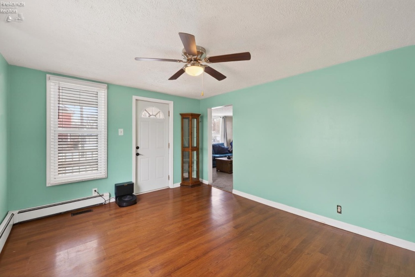 432 High Street, Bellevue, 44811, 3 Bedrooms Bedrooms, ,2 BathroomsBathrooms,Residential,For Sale,High,20260351