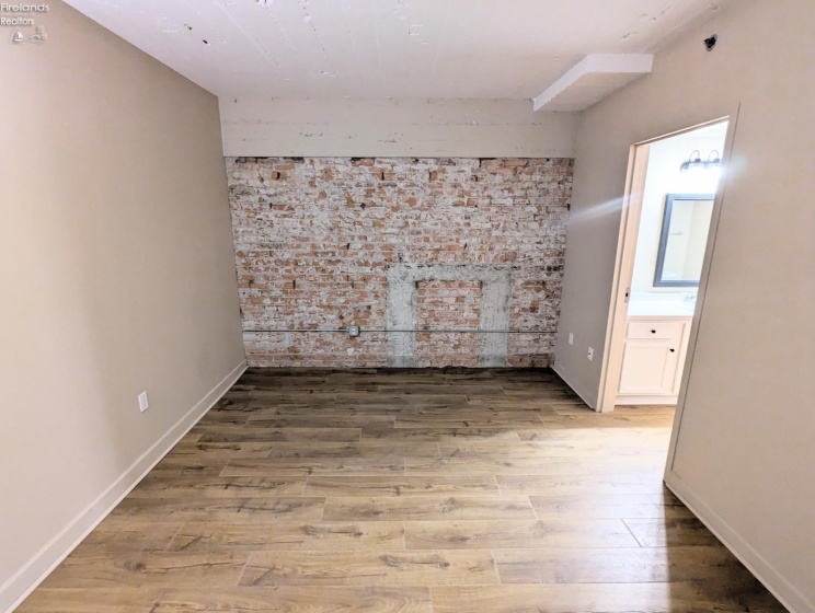 401 SHORELINE Drive, Sandusky, 44870, 1 Bedroom Bedrooms, ,2 BathroomsBathrooms,Residential,For Sale,SHORELINE,20260376