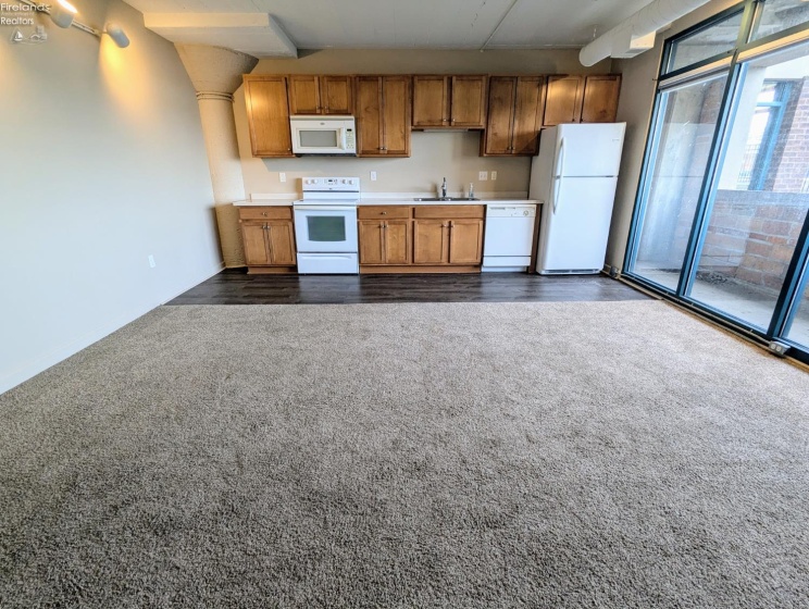 401 SHORELINE Drive, Sandusky, 44870, 1 Bedroom Bedrooms, ,1 BathroomBathrooms,Residential,For Sale,SHORELINE,20260377