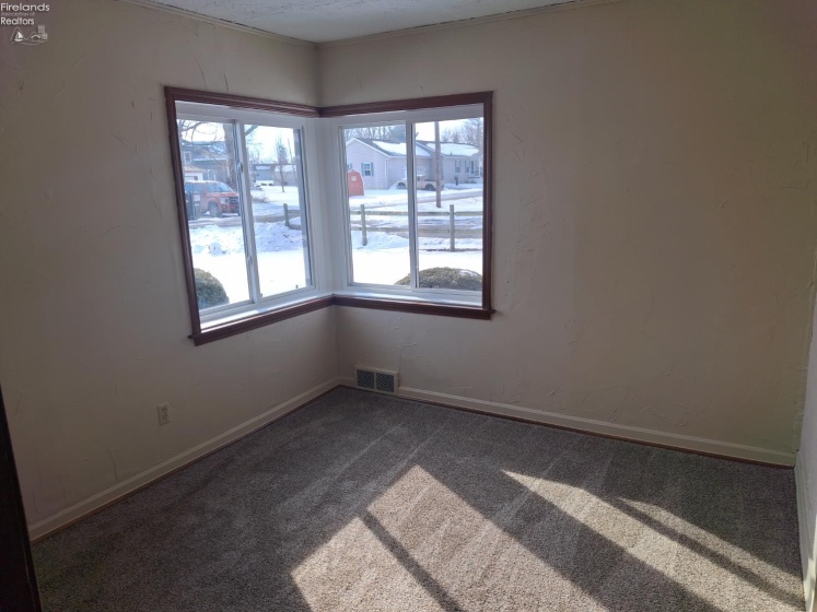 19 Townsend Street, Greenwich, 44837, 3 Bedrooms Bedrooms, ,1 BathroomBathrooms,Residential,For Sale,Townsend,20260388