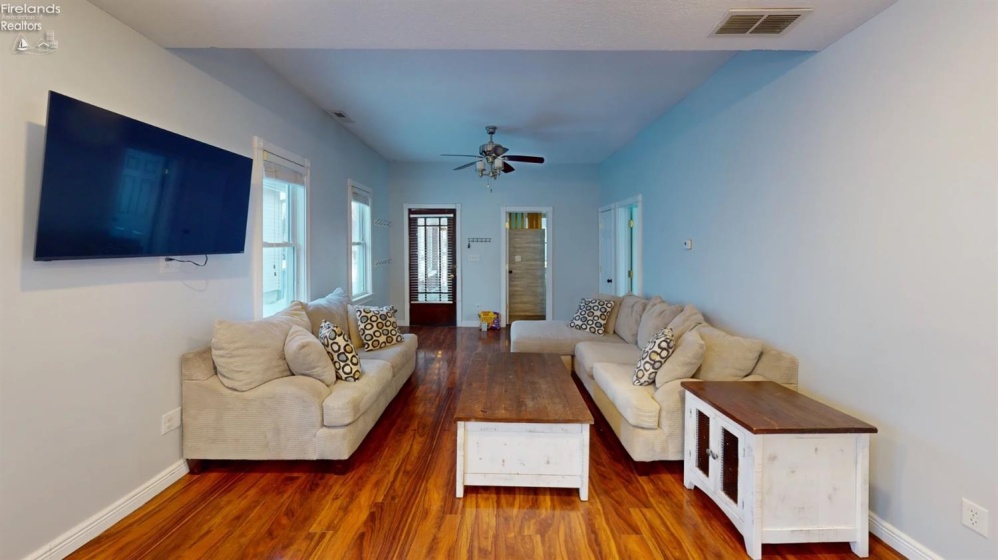 932 Madison Street, Sandusky, 44870, 3 Bedrooms Bedrooms, ,1 BathroomBathrooms,Residential,For Sale,Madison,20260257