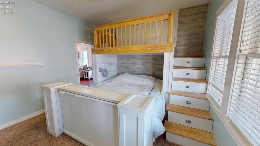 932 Madison Street, Sandusky, 44870, 3 Bedrooms Bedrooms, ,1 BathroomBathrooms,Residential,For Sale,Madison,20260257