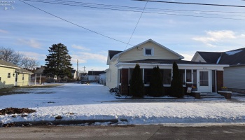 932 Madison Street, Sandusky, 44870, 3 Bedrooms Bedrooms, ,1 BathroomBathrooms,Residential,For Sale,Madison,20260257 932 Madison Street, Sandusky, 44870, 3 Bedrooms Bedrooms, ,1 BathroomBathrooms,Residential,For Sale,Madison,20260257