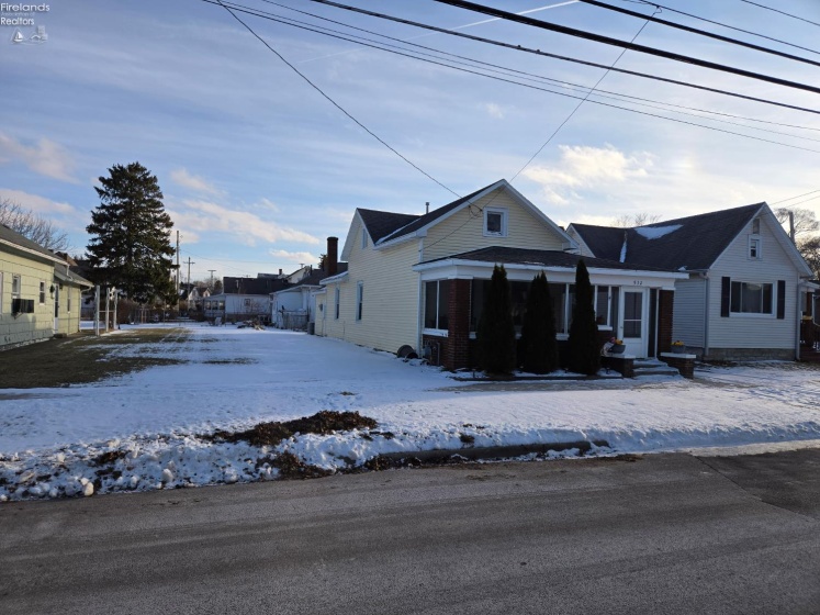 932 Madison Street, Sandusky, 44870, 3 Bedrooms Bedrooms, ,1 BathroomBathrooms,Residential,For Sale,Madison,20260257