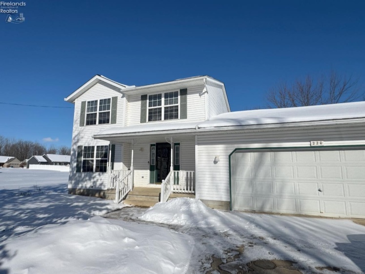 220 Woodland, Wellington, 44090, 3 Bedrooms Bedrooms, ,2 BathroomsBathrooms,Residential,For Sale,Woodland,20260363