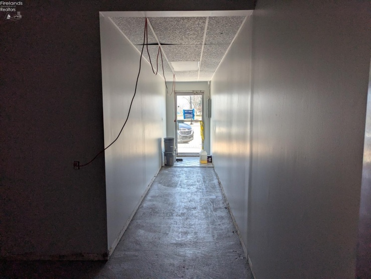 74 Jefferson Street, Port Clinton, 43452, ,Commercial,For Sale,Jefferson,20250911