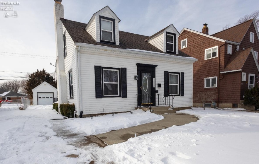 1117 Ogontz Street, Sandusky, 44870, 2 Bedrooms Bedrooms, ,1 BathroomBathrooms,Residential,For Sale,Ogontz,20260401