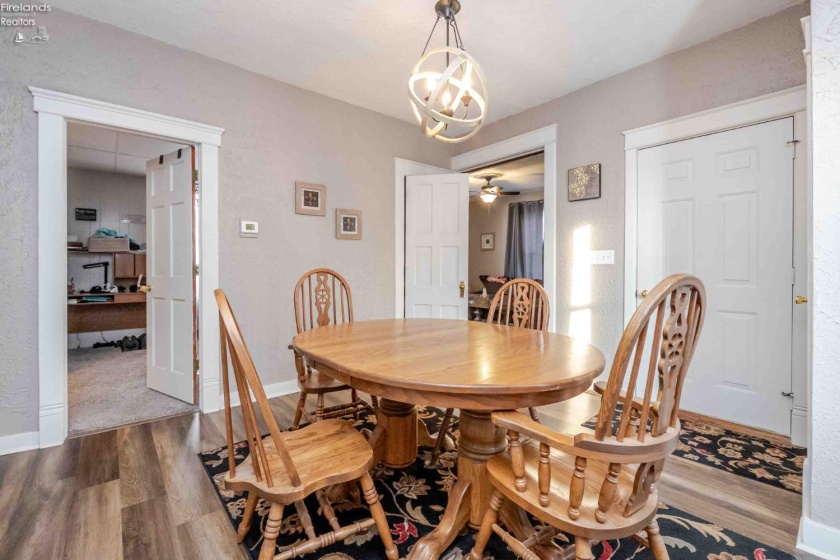 708 Rawson Avenue, Fremont, 43420, 3 Bedrooms Bedrooms, ,1 BathroomBathrooms,Residential,For Sale,Rawson,20260405