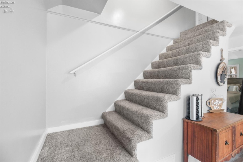 719 Everett Road, Fremont, 43420, 3 Bedrooms Bedrooms, ,3 BathroomsBathrooms,Residential,For Sale,Everett,20260286