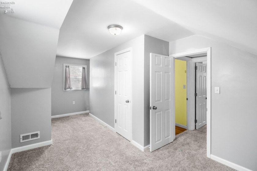 719 Everett Road, Fremont, 43420, 3 Bedrooms Bedrooms, ,3 BathroomsBathrooms,Residential,For Sale,Everett,20260286