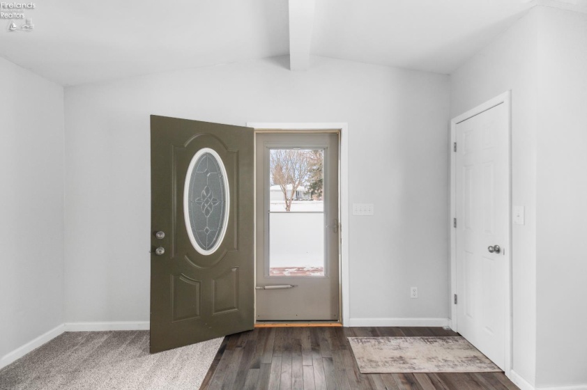 719 Everett Road, Fremont, 43420, 3 Bedrooms Bedrooms, ,3 BathroomsBathrooms,Residential,For Sale,Everett,20260286