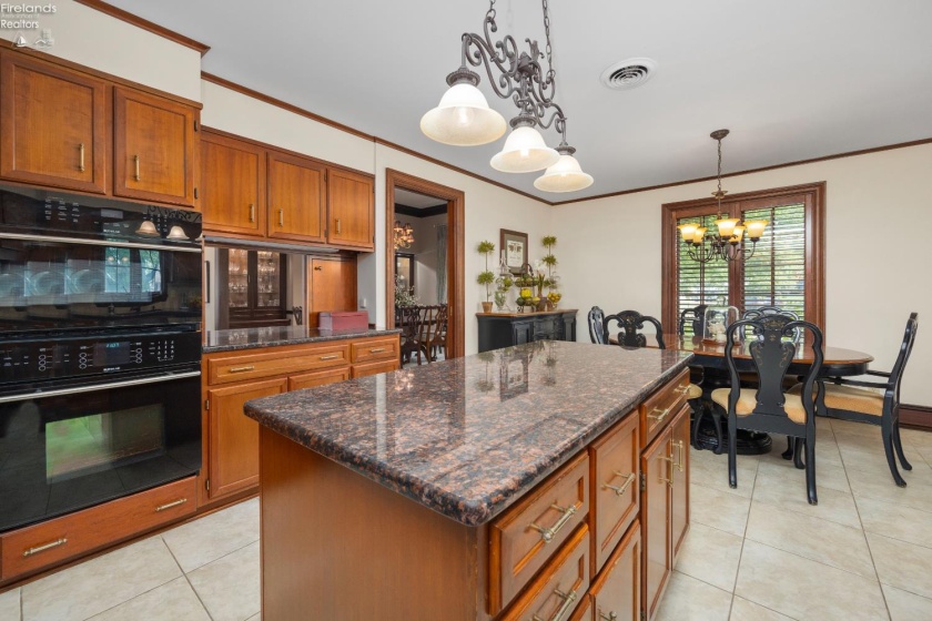 1711 Willow Drive, Sandusky, 44870, 4 Bedrooms Bedrooms, ,5 BathroomsBathrooms,Residential,For Sale,Willow,20260409