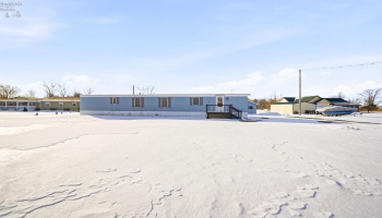 3800 Lakeshore Drive, Port Clinton, 43452, 3 Bedrooms Bedrooms, ,1 BathroomBathrooms,Residential,For Sale,Lakeshore,20260290 3800 Lakeshore Drive, Port Clinton, 43452, 3 Bedrooms Bedrooms, ,1 BathroomBathrooms,Residential,For Sale,Lakeshore,20260290