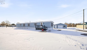 3800 Lakeshore Drive, Port Clinton, 43452, 3 Bedrooms Bedrooms, ,1 BathroomBathrooms,Residential,For Sale,Lakeshore,20260290 3800 Lakeshore Drive, Port Clinton, 43452, 3 Bedrooms Bedrooms, ,1 BathroomBathrooms,Residential,For Sale,Lakeshore,20260290