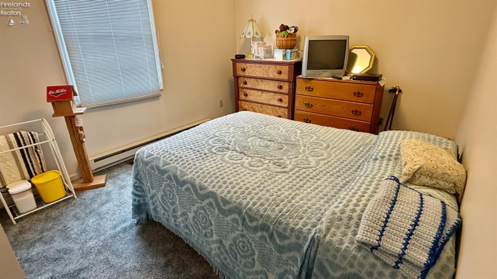 410 Sweetvalley, Kelleys Island, 43438, 2 Bedrooms Bedrooms, ,1 BathroomBathrooms,Residential,For Sale,Sweetvalley,20260410