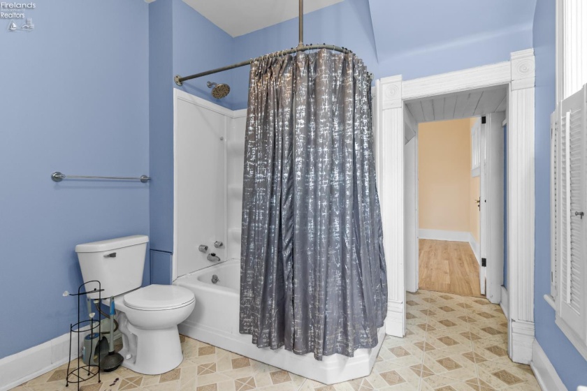 808 Fulton Street, Sandusky, 44870, 3 Bedrooms Bedrooms, ,1 BathroomBathrooms,Residential,For Sale,Fulton,20260408