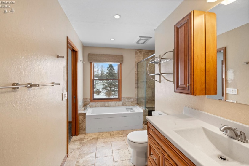 128 Pebble Beach, Other, 43528, 3 Bedrooms Bedrooms, ,3 BathroomsBathrooms,Residential,For Sale,Pebble Beach,20260397