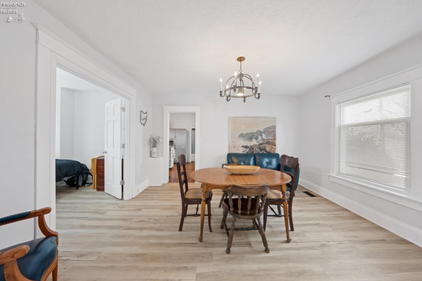 302 2nd Street, Port Clinton, 43452, 4 Bedrooms Bedrooms, ,2 BathroomsBathrooms,Residential,For Sale,2nd,20260396