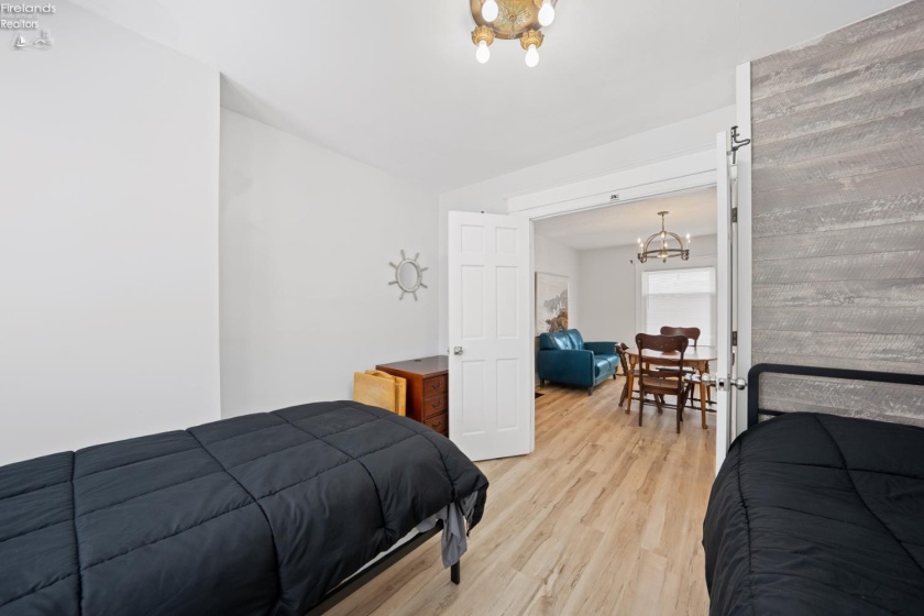 302 2nd Street, Port Clinton, 43452, 4 Bedrooms Bedrooms, ,2 BathroomsBathrooms,Residential,For Sale,2nd,20260396