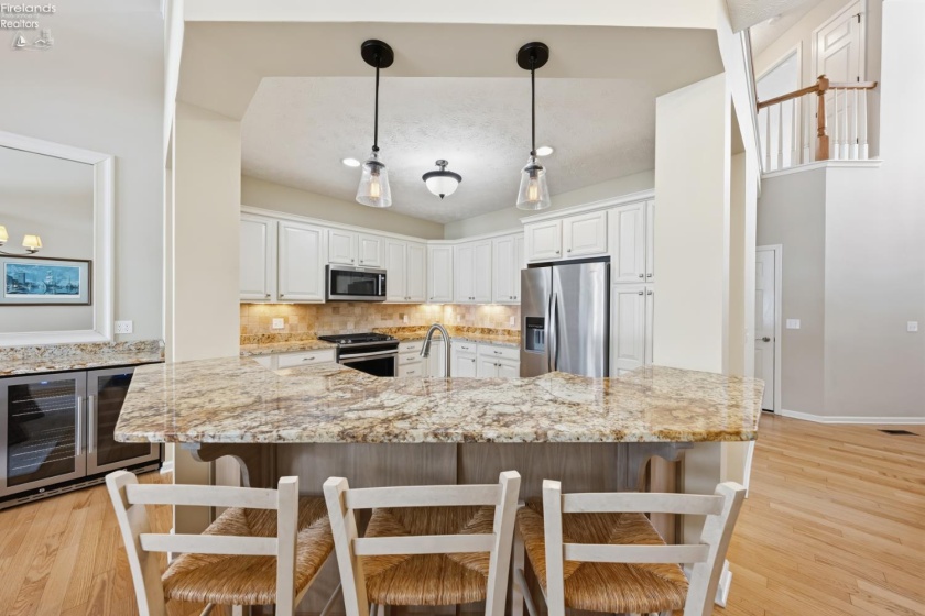 4439 Harbors Edge Drive, Port Clinton, 43452, 4 Bedrooms Bedrooms, ,3 BathroomsBathrooms,Residential,For Sale,Harbors Edge,20260394