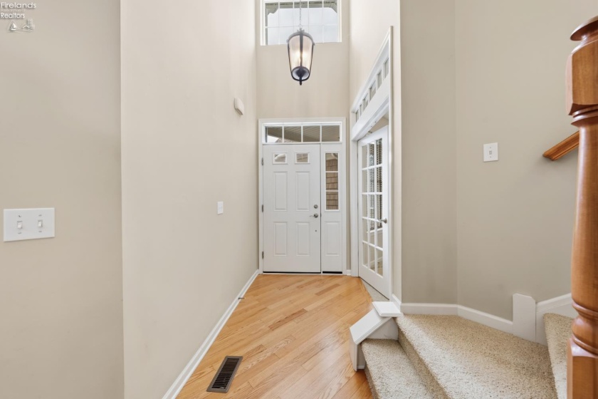 4439 Harbors Edge Drive, Port Clinton, 43452, 4 Bedrooms Bedrooms, ,3 BathroomsBathrooms,Residential,For Sale,Harbors Edge,20260394