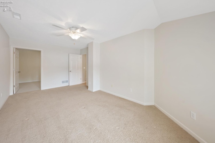 4439 Harbors Edge Drive, Port Clinton, 43452, 4 Bedrooms Bedrooms, ,3 BathroomsBathrooms,Residential,For Sale,Harbors Edge,20260394