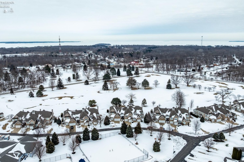 4439 Harbors Edge Drive, Port Clinton, 43452, 4 Bedrooms Bedrooms, ,3 BathroomsBathrooms,Residential,For Sale,Harbors Edge,20260394