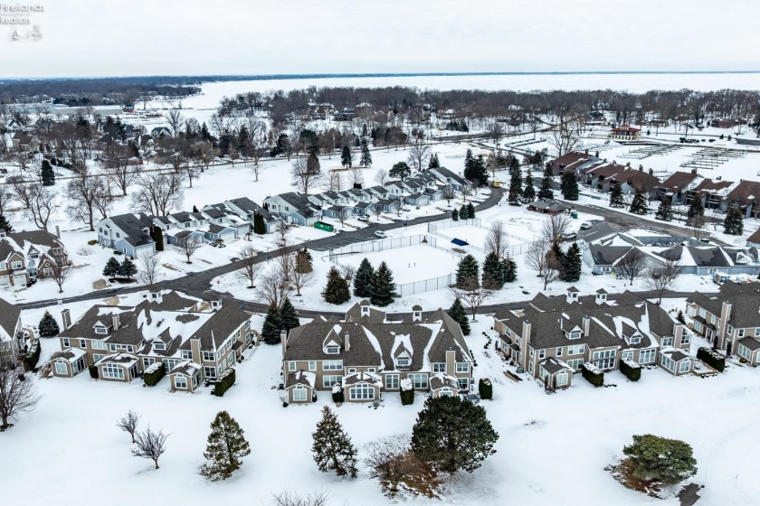 4439 Harbors Edge Drive, Port Clinton, 43452, 4 Bedrooms Bedrooms, ,3 BathroomsBathrooms,Residential,For Sale,Harbors Edge,20260394