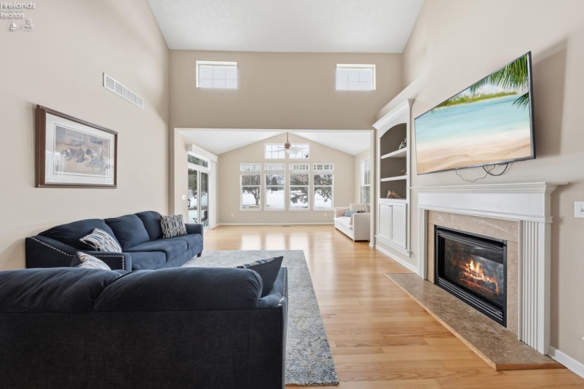 4439 Harbors Edge Drive, Port Clinton, 43452, 4 Bedrooms Bedrooms, ,3 BathroomsBathrooms,Residential,For Sale,Harbors Edge,20260394