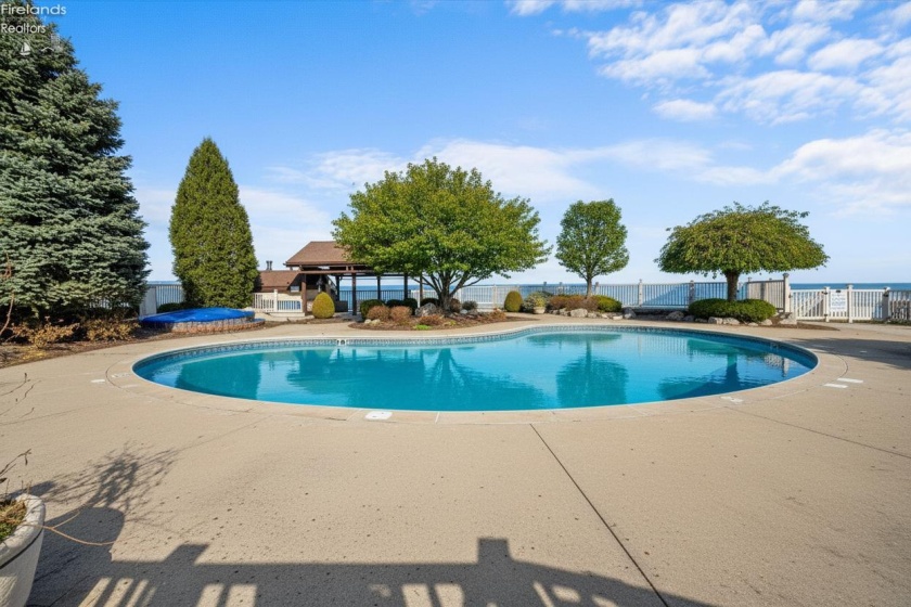 1801 Perry Street, Port Clinton, 43452, 1 Bedroom Bedrooms, ,1 BathroomBathrooms,Residential,For Sale,Perry,20260419