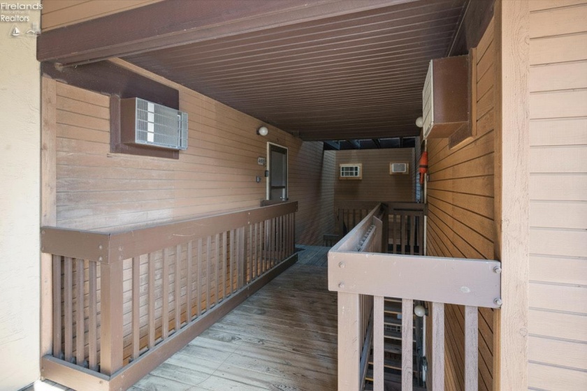 1801 Perry Street, Port Clinton, 43452, 1 Bedroom Bedrooms, ,1 BathroomBathrooms,Residential,For Sale,Perry,20260419