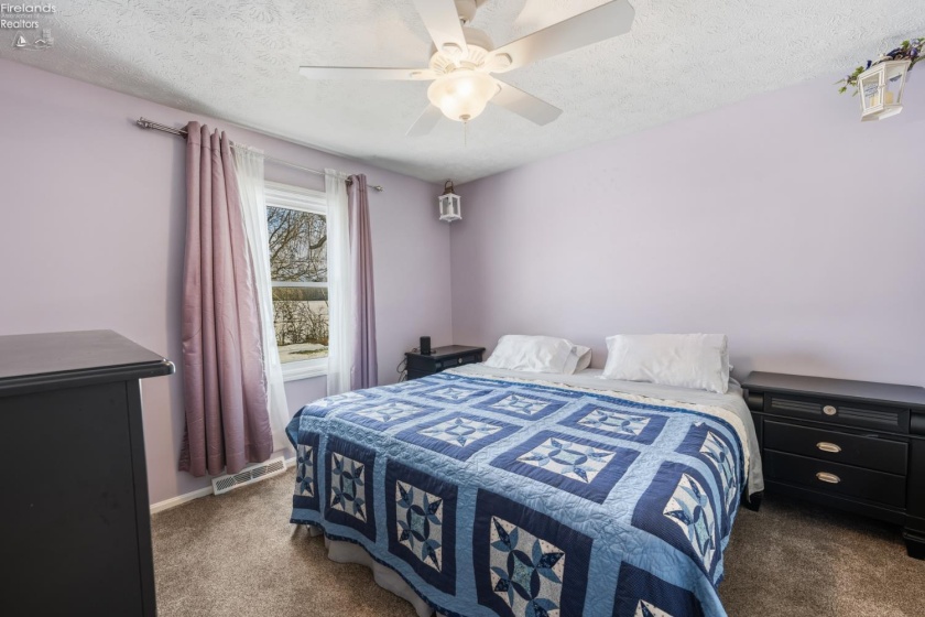 12518 Darrow Road, Vermilion, 44089, 3 Bedrooms Bedrooms, ,3 BathroomsBathrooms,Residential,For Sale,Darrow,20260399