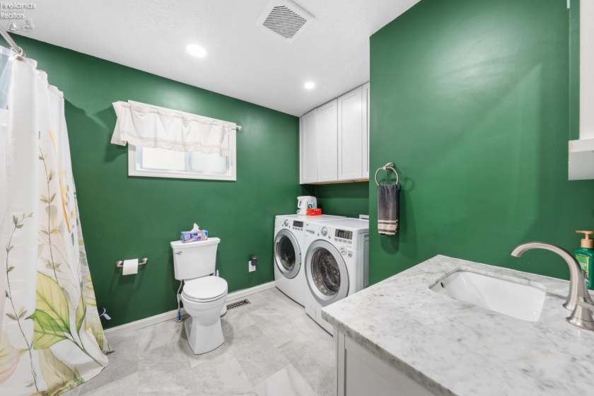 12518 Darrow Road, Vermilion, 44089, 3 Bedrooms Bedrooms, ,3 BathroomsBathrooms,Residential,For Sale,Darrow,20260399