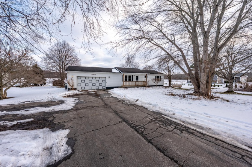 12518 Darrow Road, Vermilion, 44089, 3 Bedrooms Bedrooms, ,3 BathroomsBathrooms,Residential,For Sale,Darrow,20260399