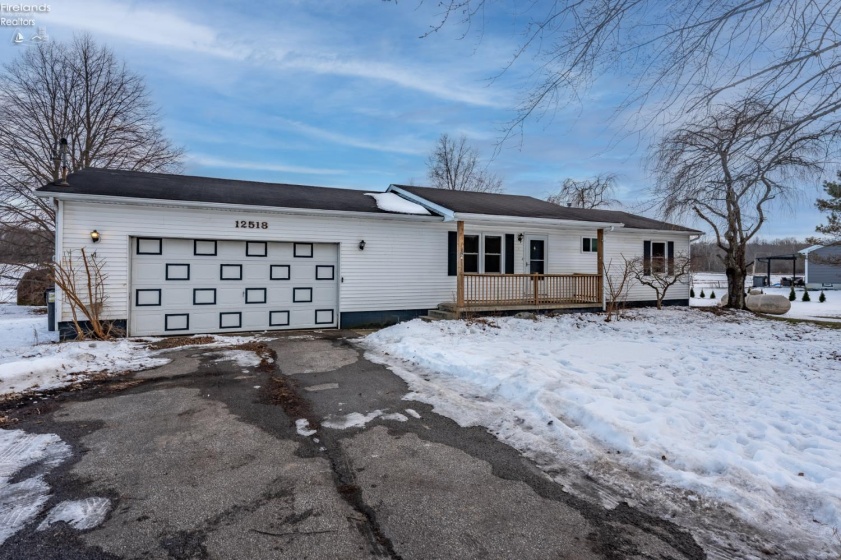 12518 Darrow Road, Vermilion, 44089, 3 Bedrooms Bedrooms, ,3 BathroomsBathrooms,Residential,For Sale,Darrow,20260399