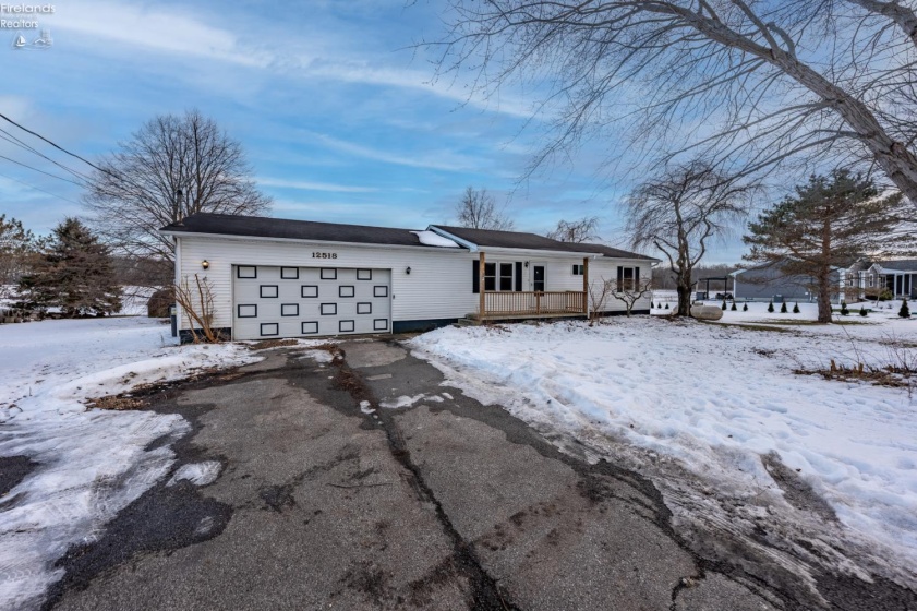 12518 Darrow Road, Vermilion, 44089, 3 Bedrooms Bedrooms, ,3 BathroomsBathrooms,Residential,For Sale,Darrow,20260399
