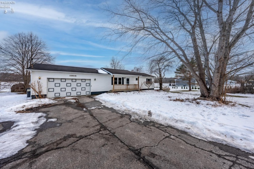 12518 Darrow Road, Vermilion, 44089, 3 Bedrooms Bedrooms, ,3 BathroomsBathrooms,Residential,For Sale,Darrow,20260399