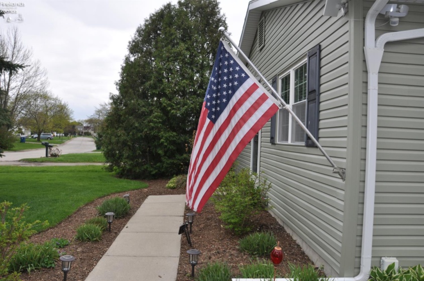 28845 Starlight Road, Perrysburg, 43551, 3 Bedrooms Bedrooms, ,2 BathroomsBathrooms,Residential,For Sale,Starlight,20260294