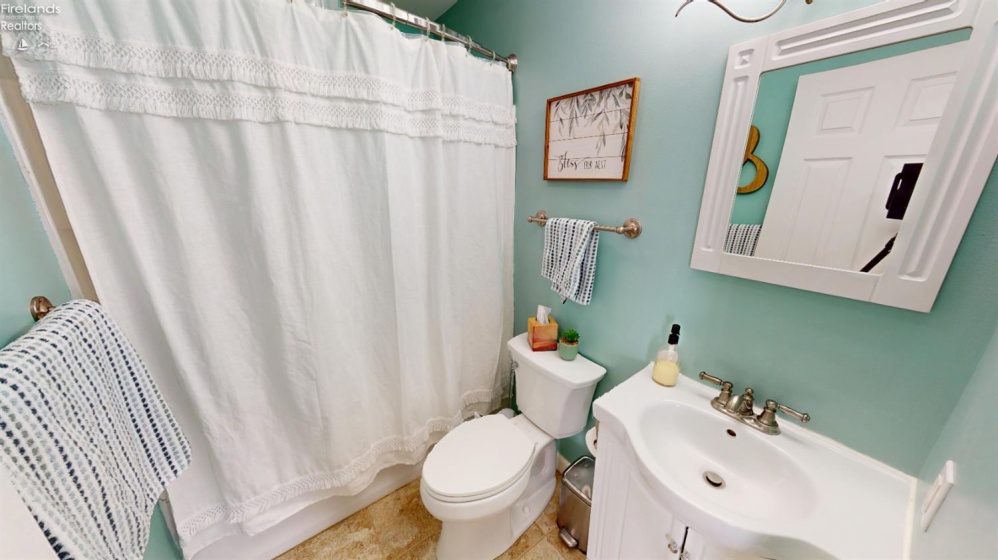 28845 Starlight Road, Perrysburg, 43551, 3 Bedrooms Bedrooms, ,2 BathroomsBathrooms,Residential,For Sale,Starlight,20260294